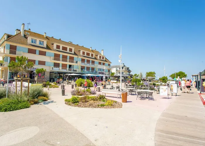 Apartment Cocon Avec Wifi A - Fr-1-788-59 Merville-Franceville-Plage